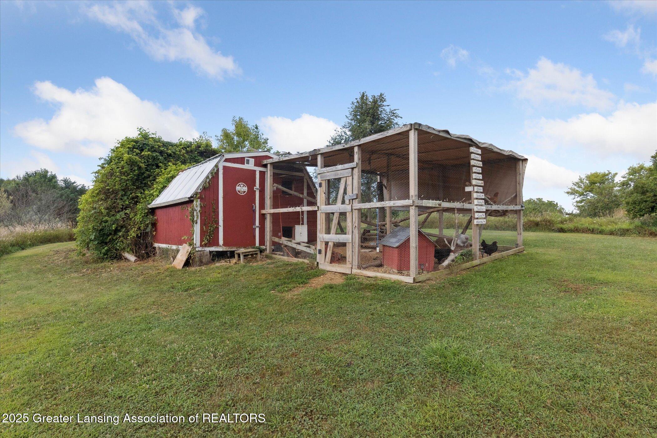4787 South St Clair Road St. Johns, MI 48879 - Photo 37 of 56 38-4787-S-St-Clair-Rd-St-Johns-MI-48879-