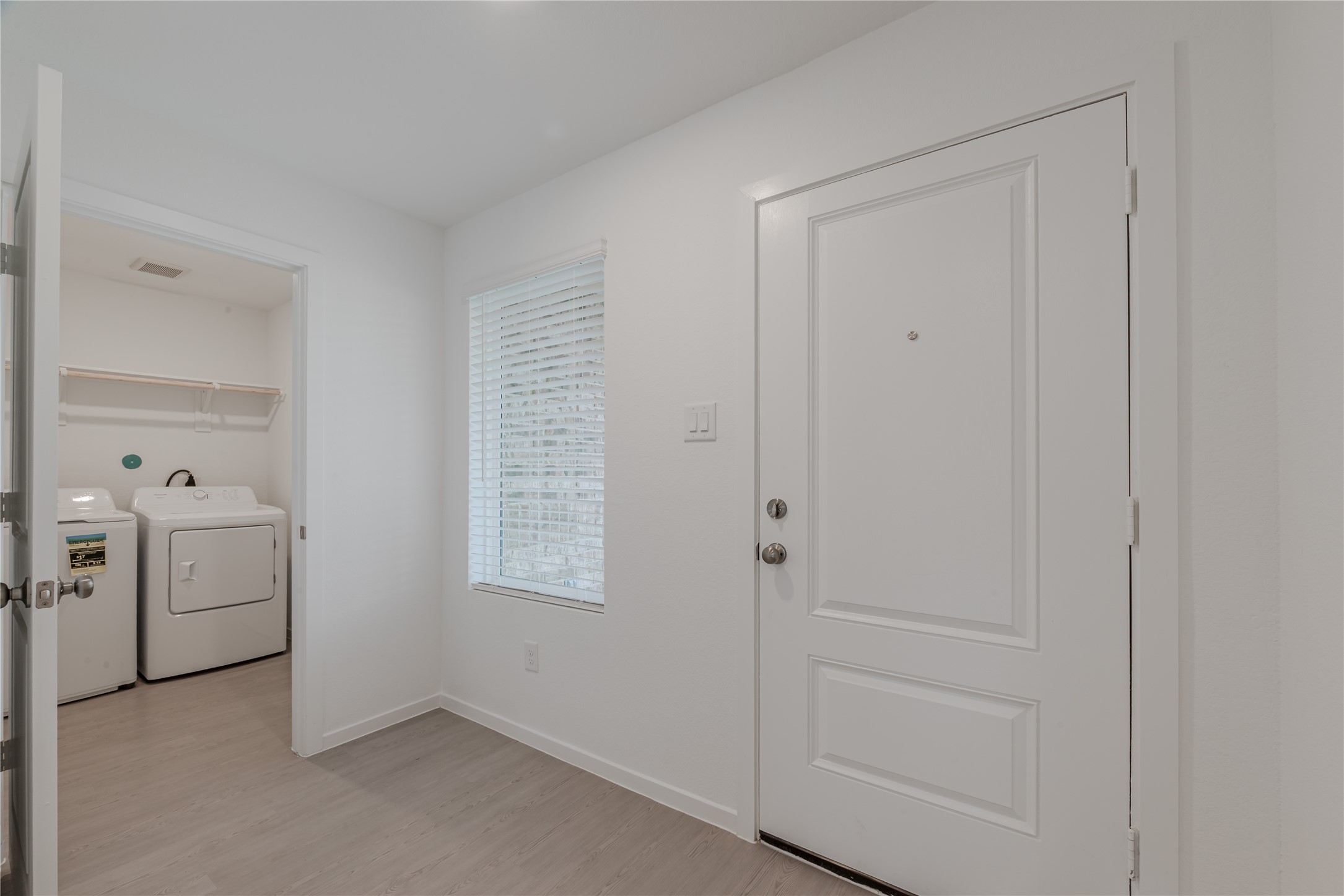 18023 Trepito Avenue New Caney, TX 77357 - Photo 4 of 20 a view of utility room