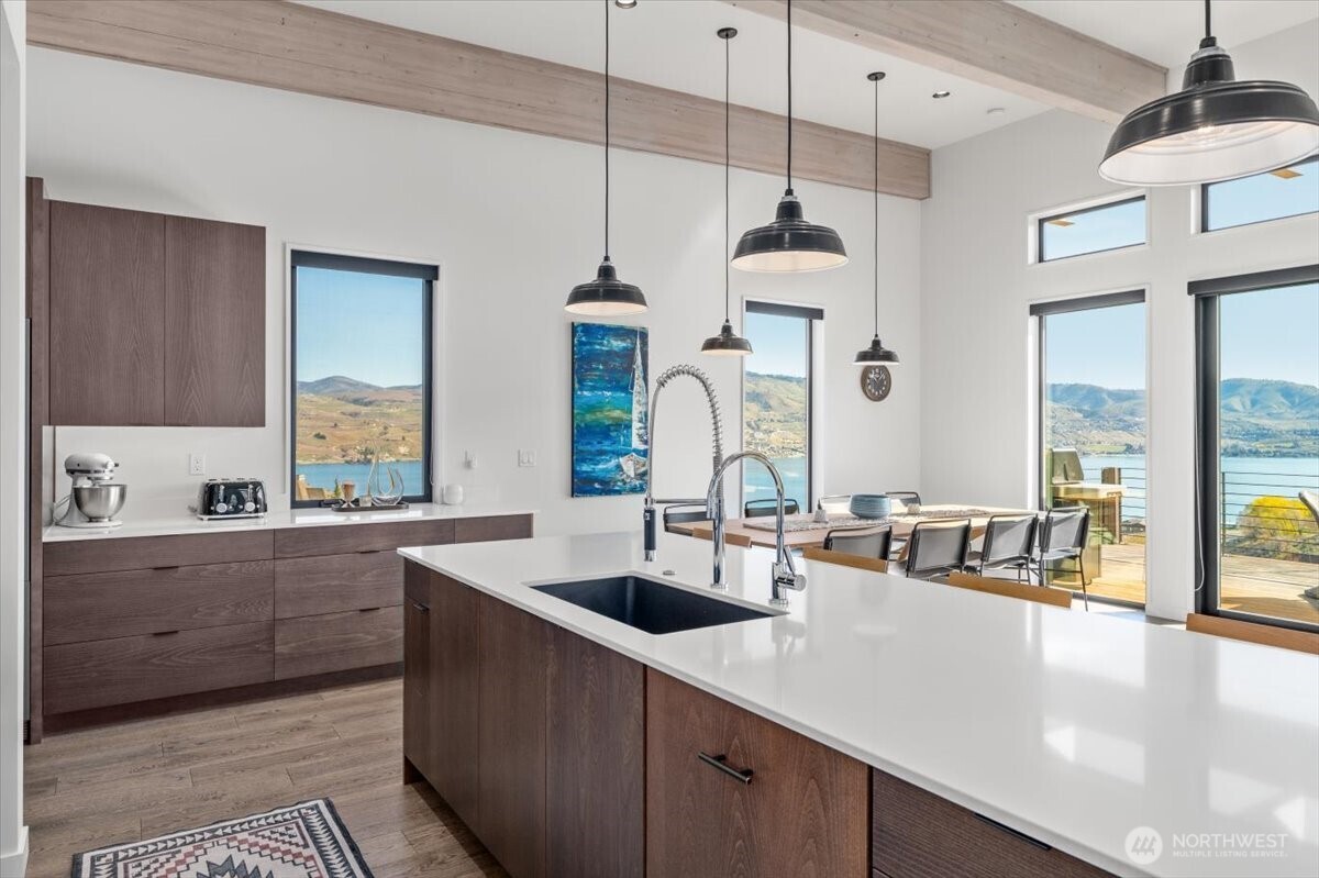 140 Clos Chevalle Road Chelan, WA 98816 - Photo 15 of 40