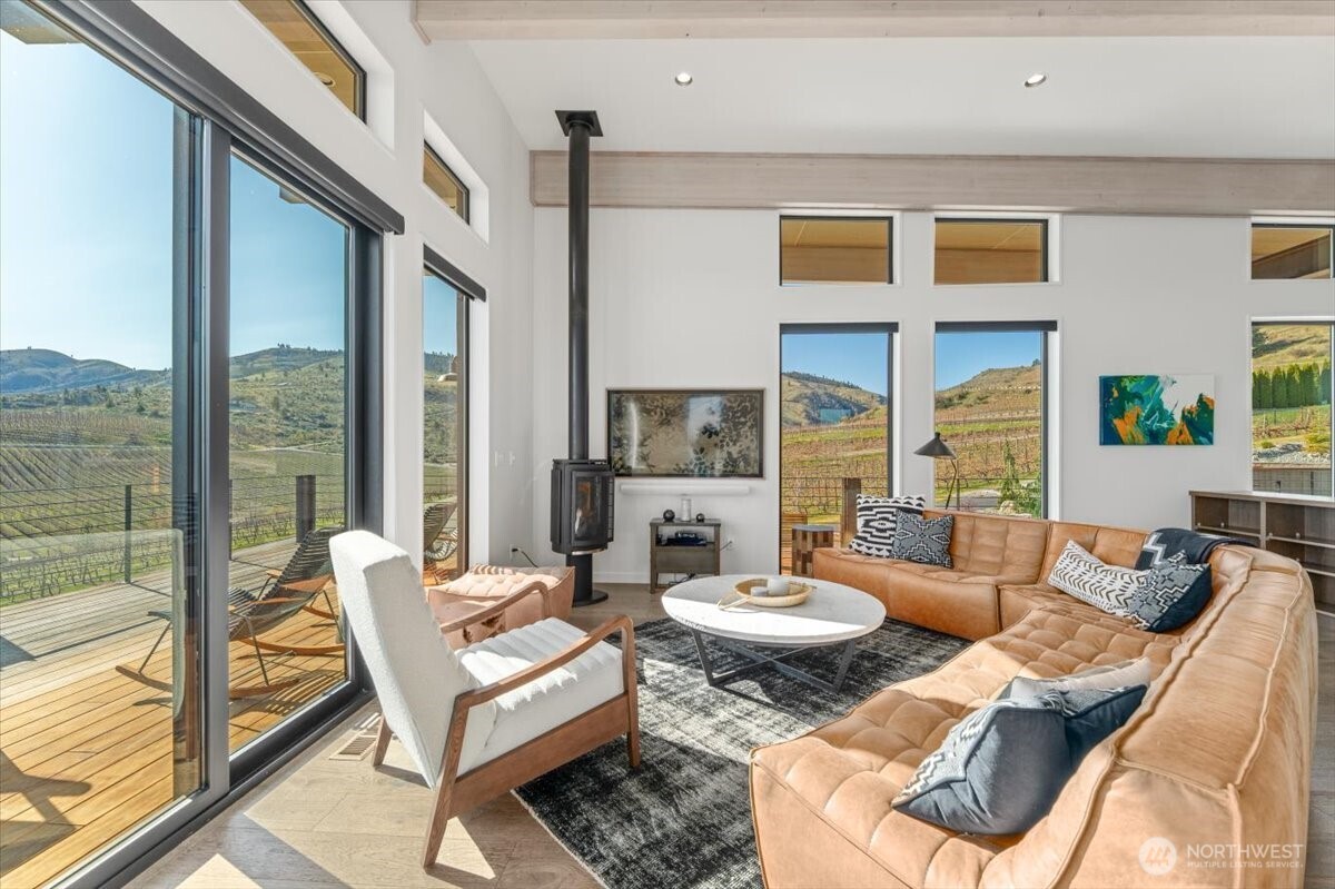 140 Clos Chevalle Road Chelan, WA 98816 - Photo 20 of 40