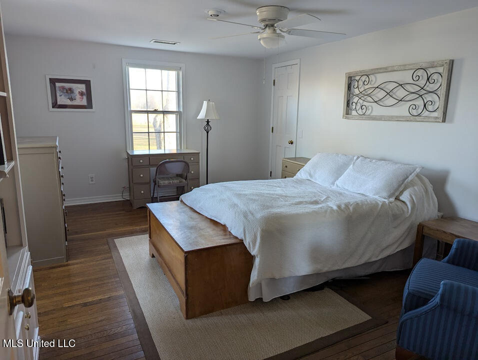 51 West Lake Lee Road Greenville, MS 38701 - Photo 14 of 22 51-W-Lake-Lee-Road-14