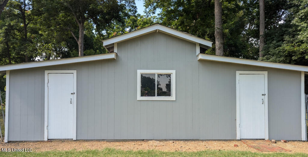 51 West Lake Lee Road Greenville, MS 38701 - Photo 22 of 22 51-W-Lake-Lee-Road-22