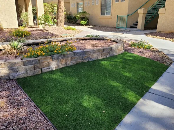 $2,100 | 5155 West Tropicana Avenue, Unit 2002, Las Vegas, NV 89103