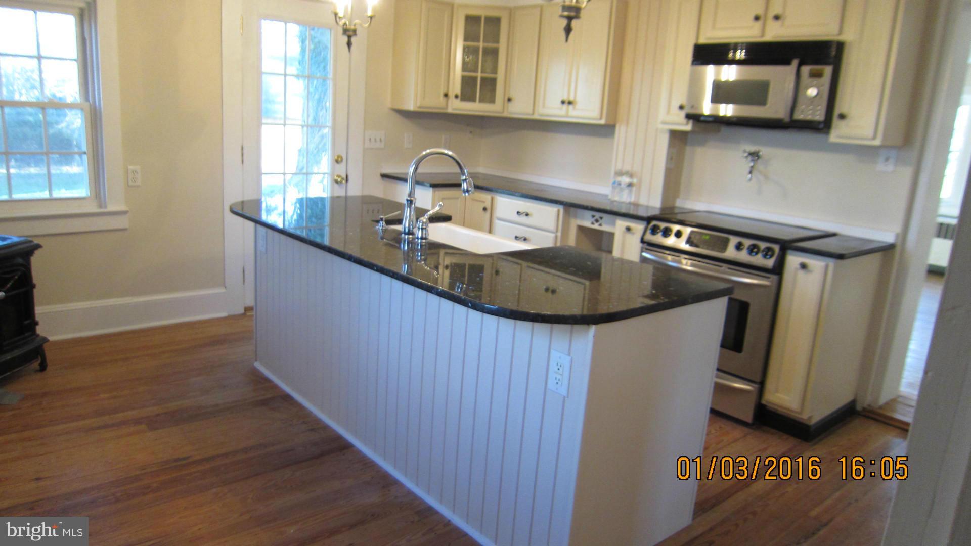 372 Stringtown Road Berryville, VA 22611 - Photo 13 of 20 Kitchen
