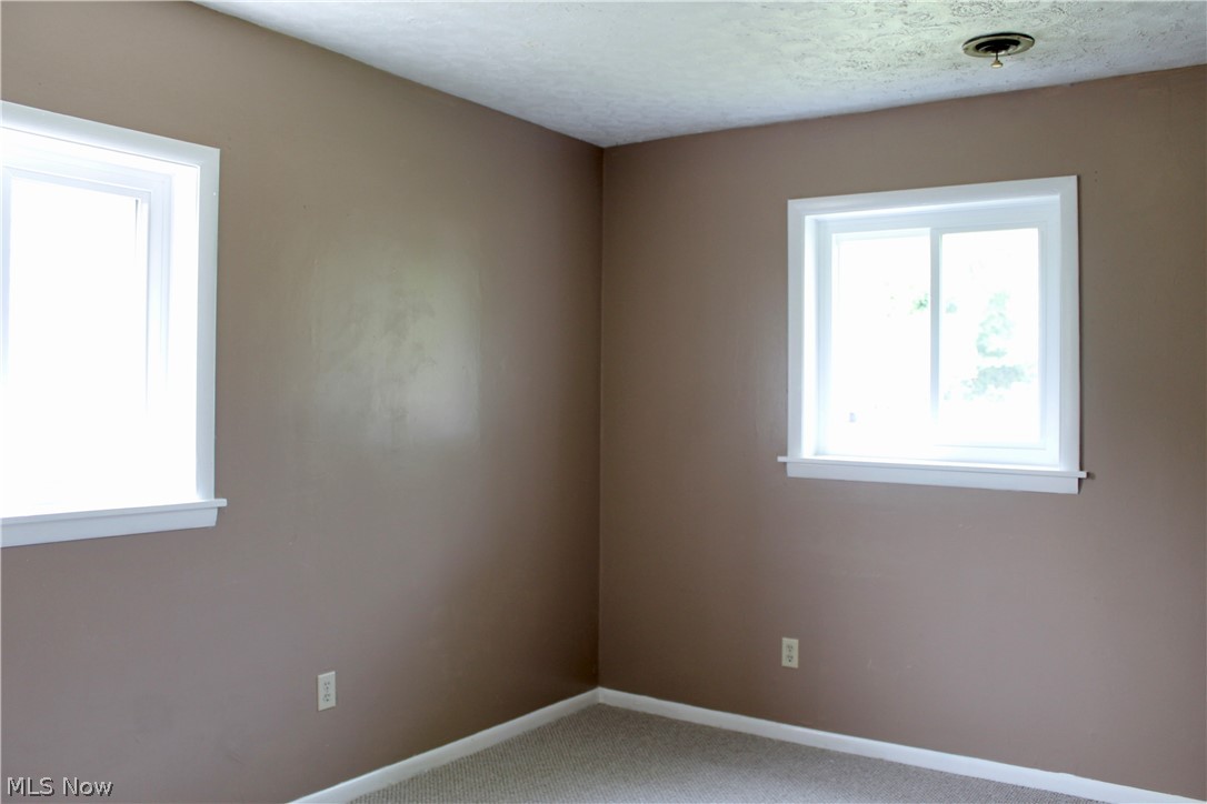 385 Deidrick Road Kent, OH 44240 - Photo 10 of 27