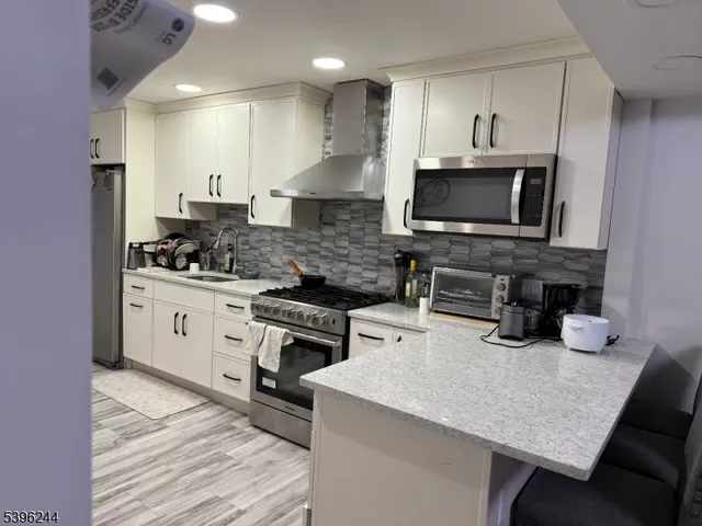 $2,300 | 54 Trenton Avenue, Paterson, NJ 07513