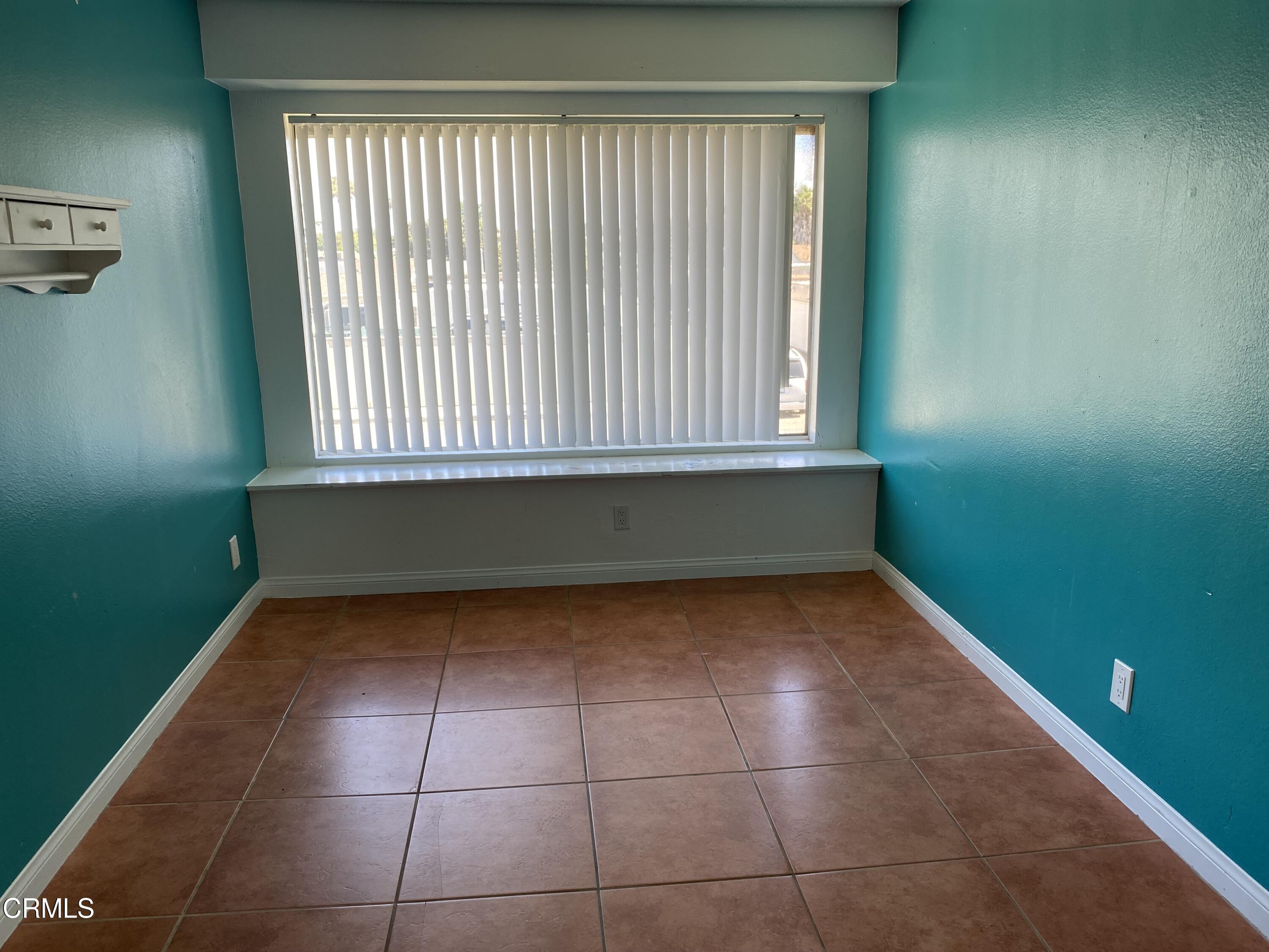 5305 Perkins Road Oxnard, CA 93033 - Photo 16 of 23 a view of kitchen and window