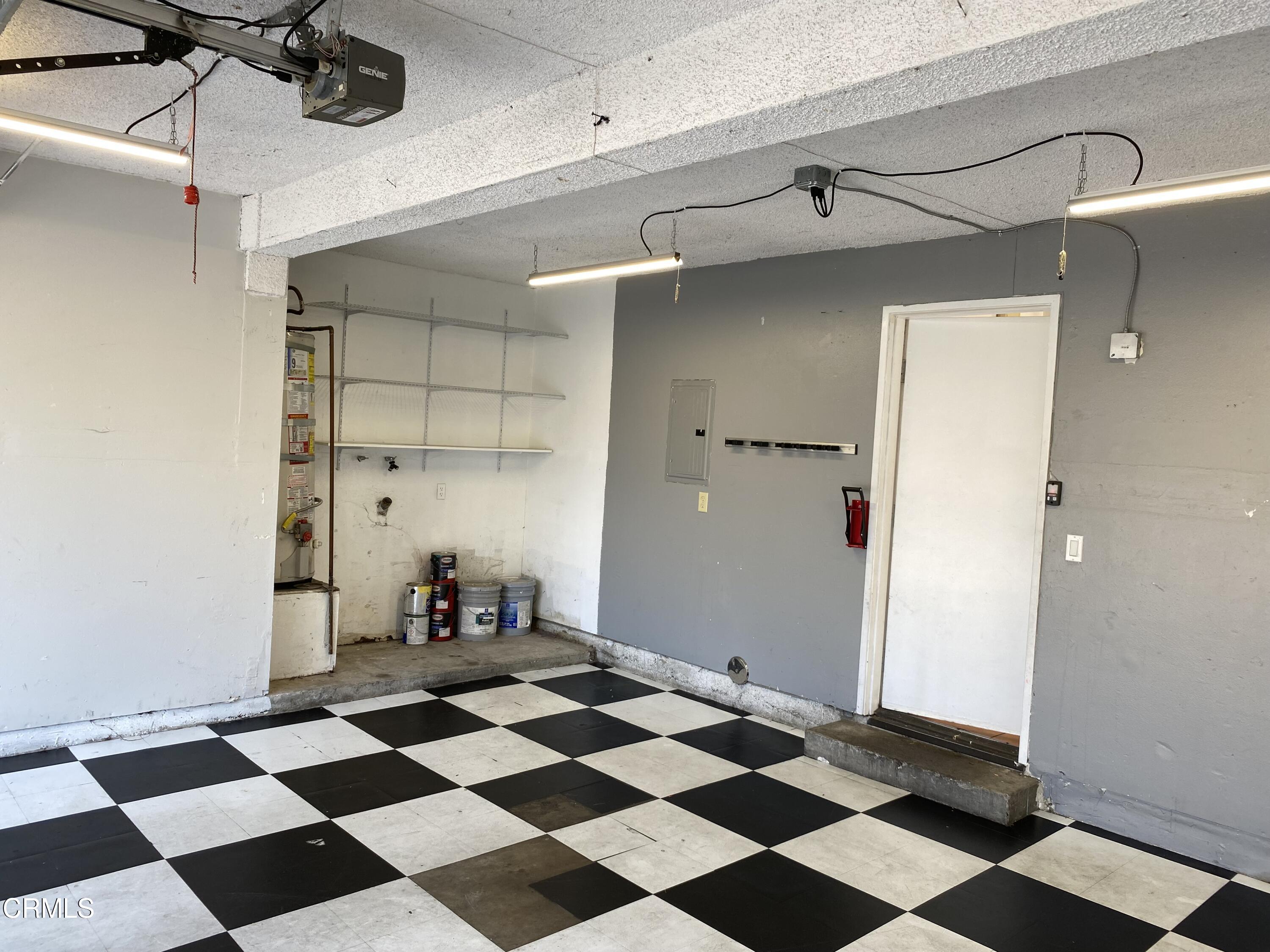 5305 Perkins Road Oxnard, CA 93033 - Photo 20 of 23 a black and white checkered floor