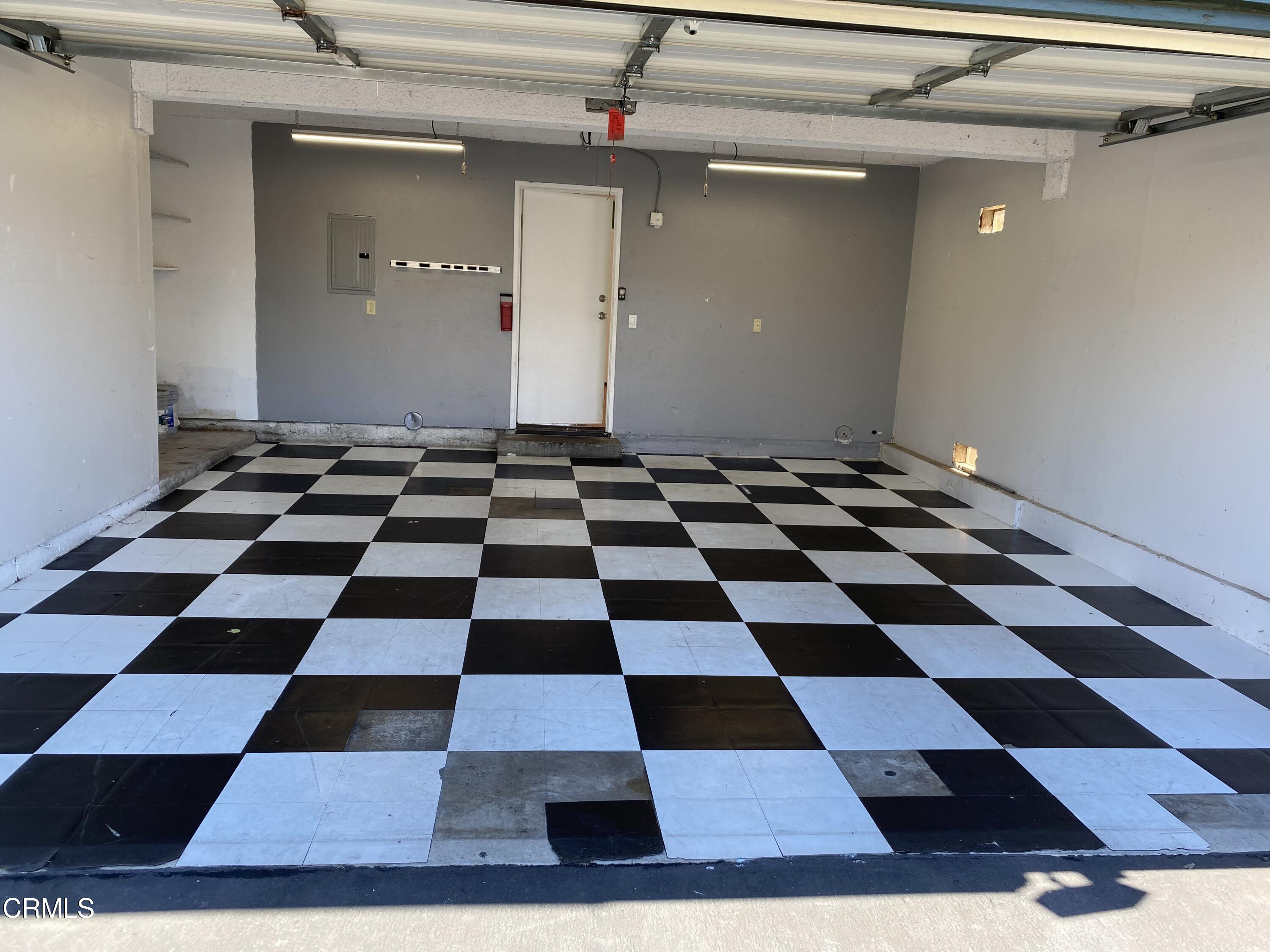 5305 Perkins Road Oxnard, CA 93033 - Photo 21 of 23 a black and white checkered and black white checkered floor