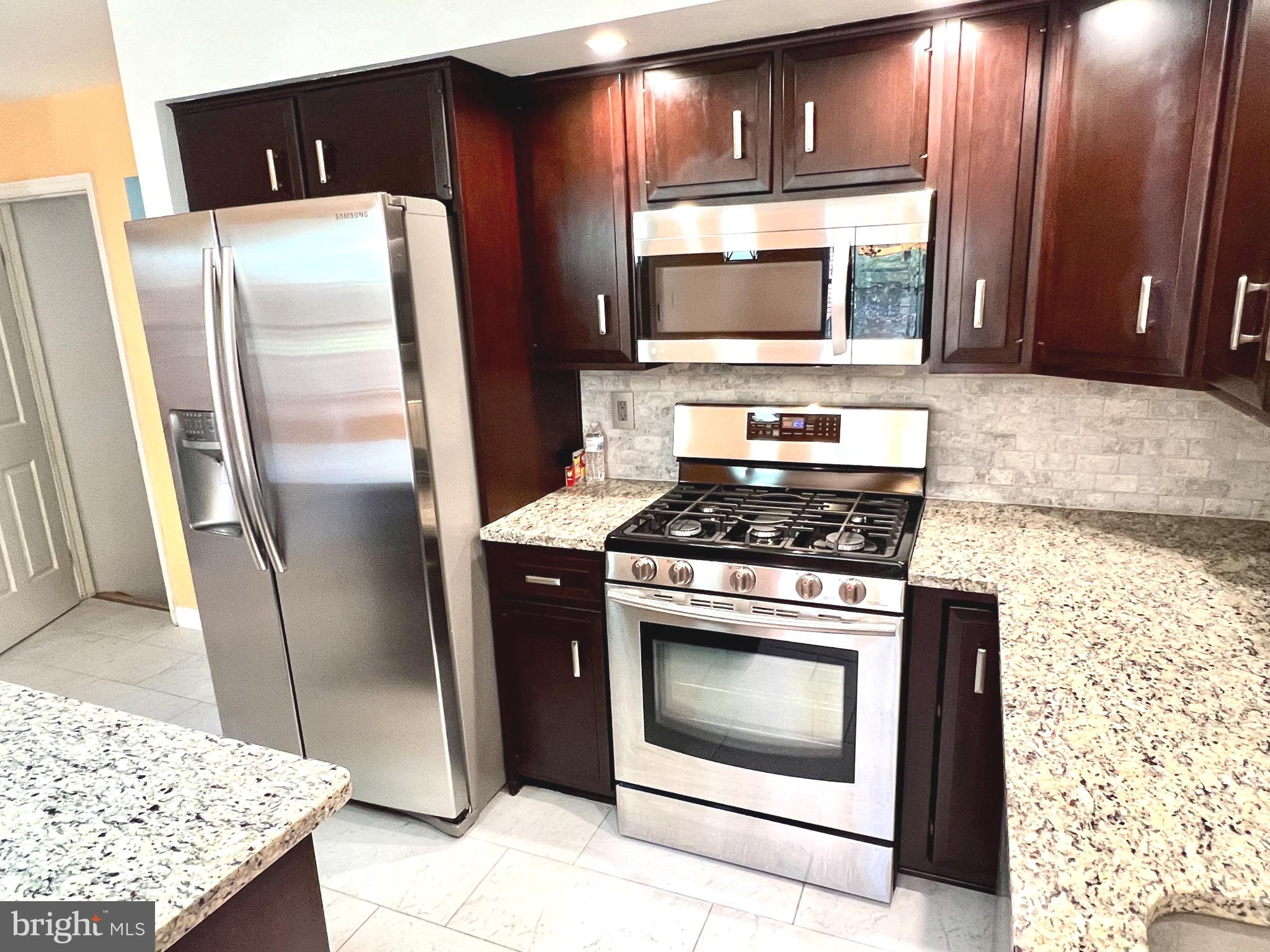 48 Conestoga Drive Sinking Spring, PA 19608 - Photo 11 of 43