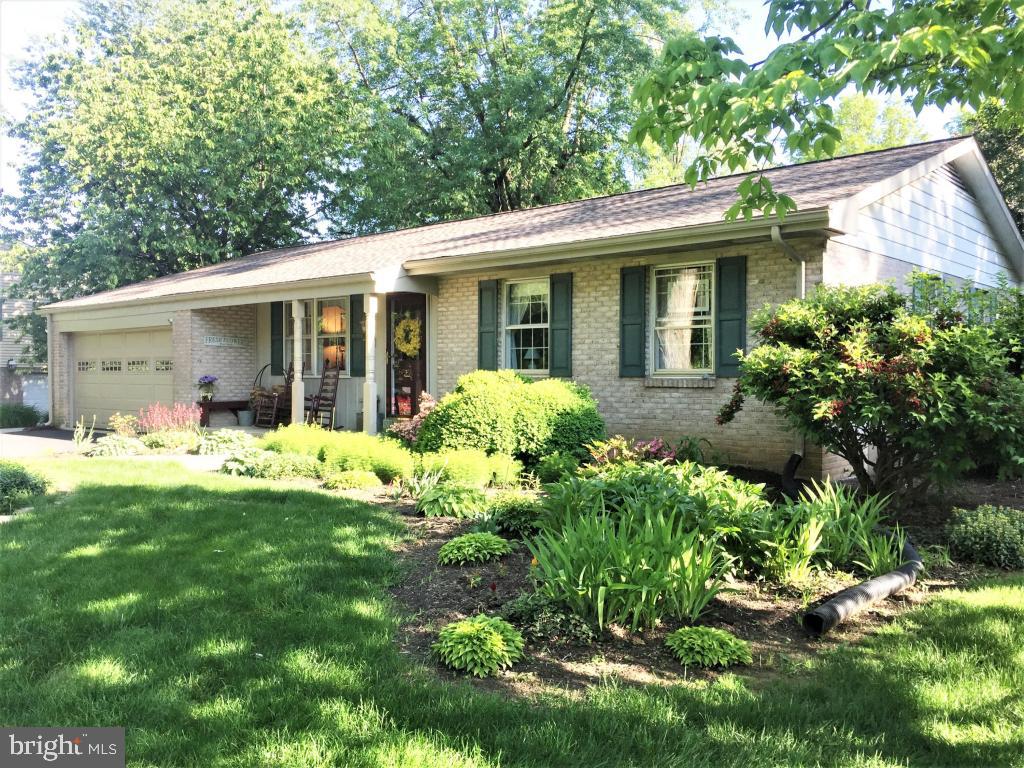 318 East Oregon Road Lititz, PA 17543 - Photo 1 of 38