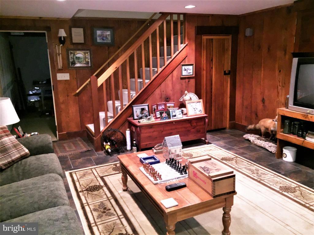 318 East Oregon Road Lititz, PA 17543 - Photo 35 of 38