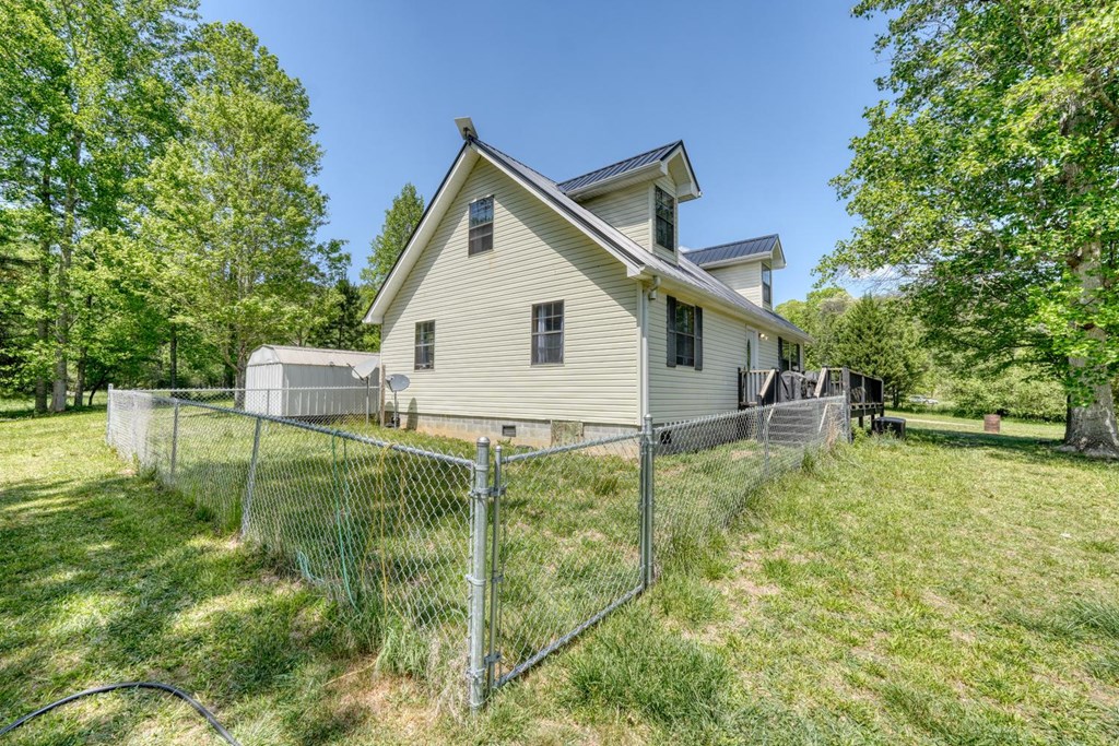 1059 Pleasant Hill Road Murphy, NC 28906 - Photo 10 of 50