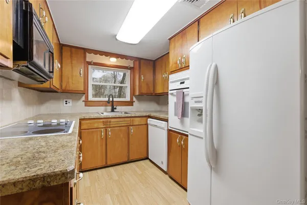 $3,500 | 19 King Street, Croton-on-Hudson, NY 10520