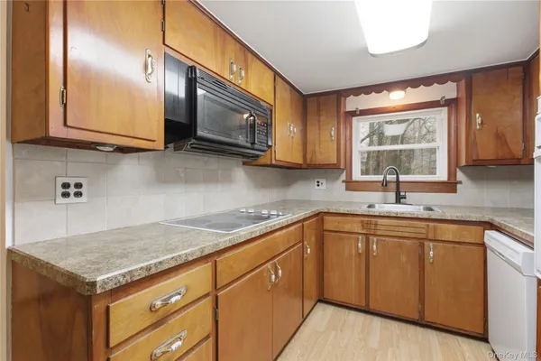 $3,500 | 19 King Street, Croton-on-Hudson, NY 10520