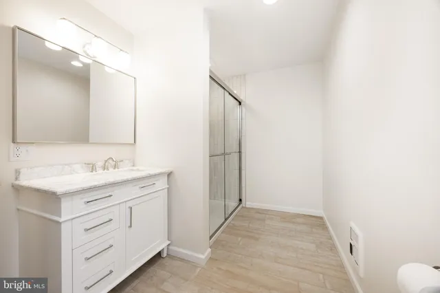 an empty room with a empty space and window