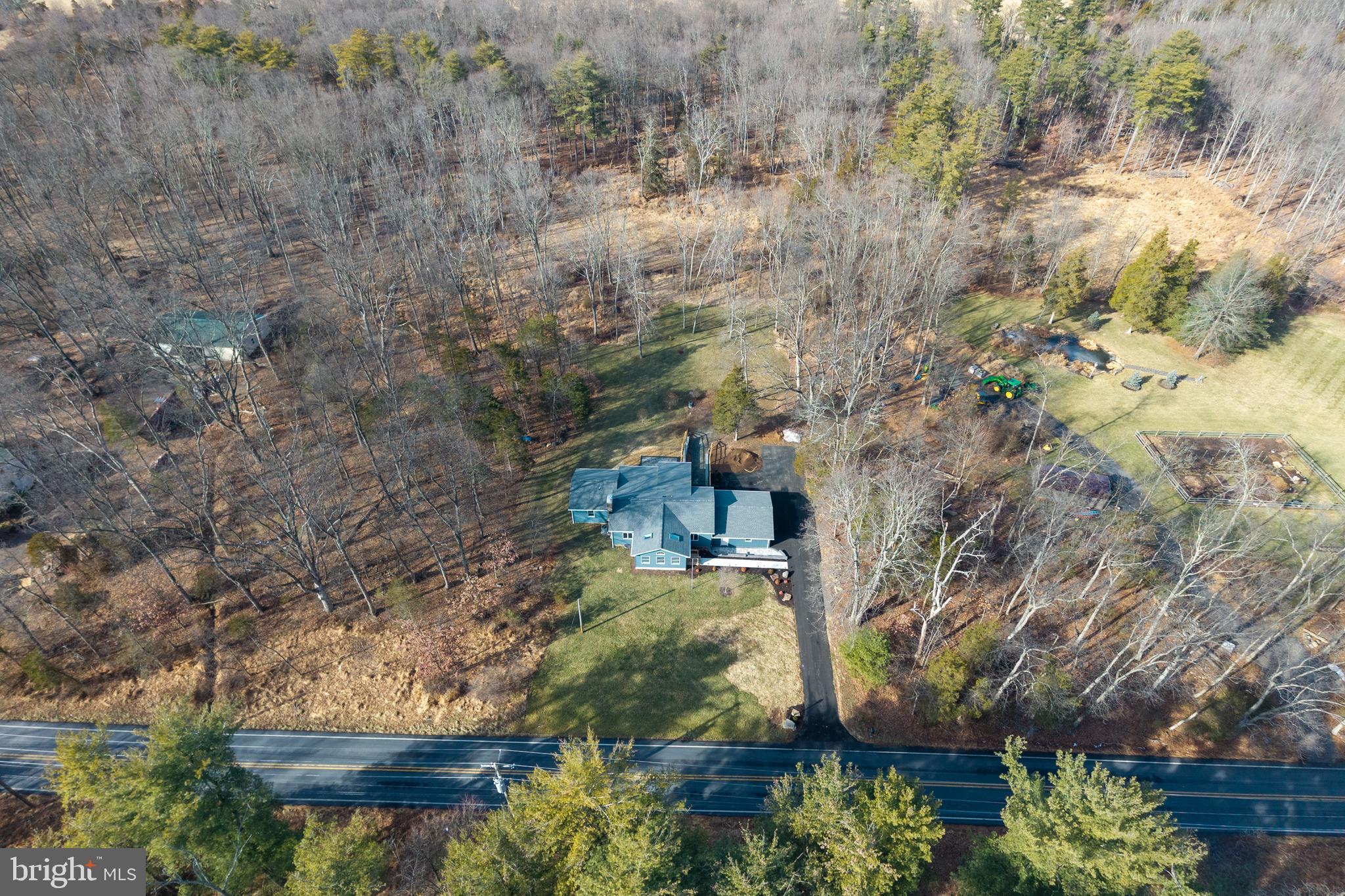 5816 Upper Ridge Road Pennsburg, PA 18073 - Photo 48 of 71 aerial