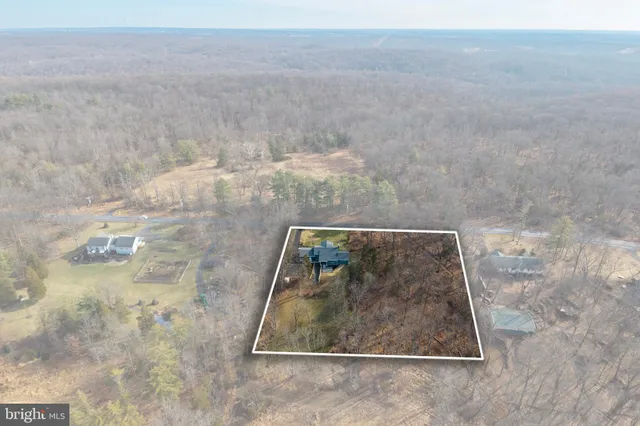 $3,000 | 5816 Upper Ridge Road, Pennsburg, PA 18073