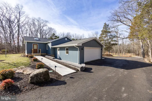 $3,000 | 5816 Upper Ridge Road, Pennsburg, PA 18073