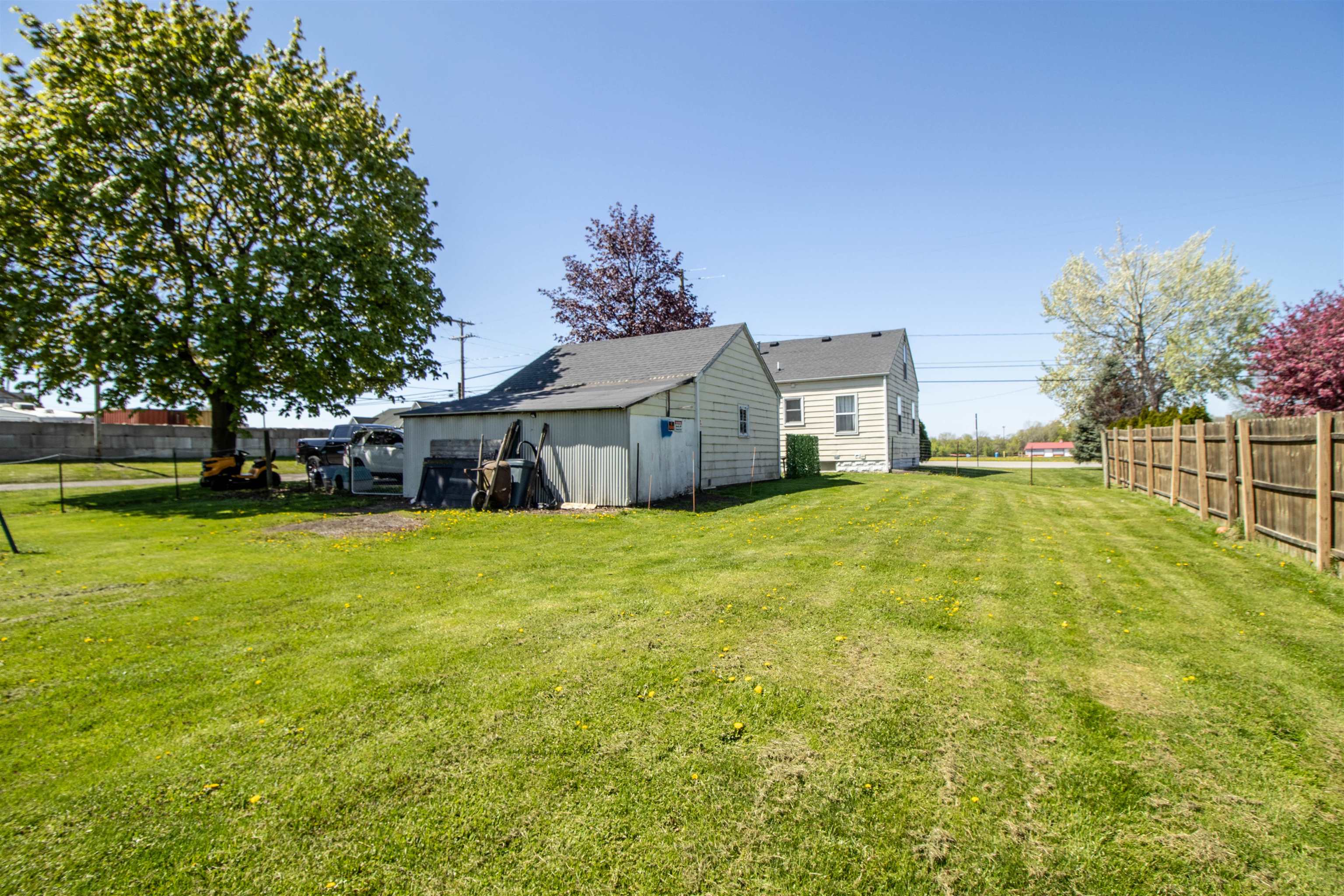 10256 North Saginaw Road Clio, MI 48420 - Photo 28 of 34