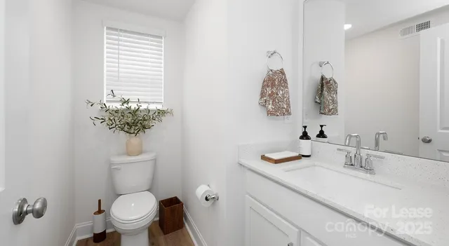 $2,399 | 9100 Bluedale Road, Unit BEECHWOOD, Charlotte, NC 28216