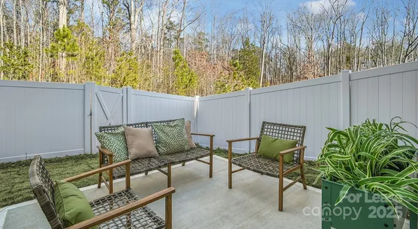 $2,716 | 9100 Bluedale Road, Unit BEECHWOOD, Charlotte, NC 28216