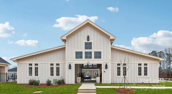 $2,716 | 9100 Bluedale Road, Unit BEECHWOOD, Charlotte, NC 28216