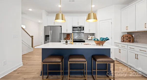 $2,716 | 9100 Bluedale Road, Unit BEECHWOOD, Charlotte, NC 28216