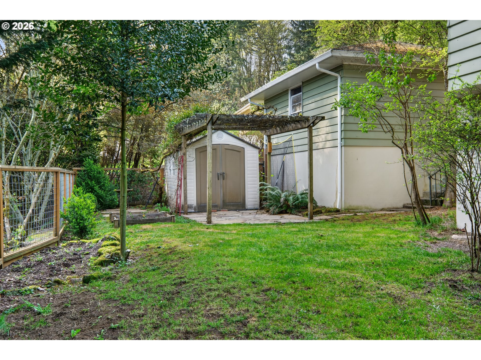 1620 Southwest Maplecrest Drive Portland, OR 97219 - Photo 39 of 48 Storage