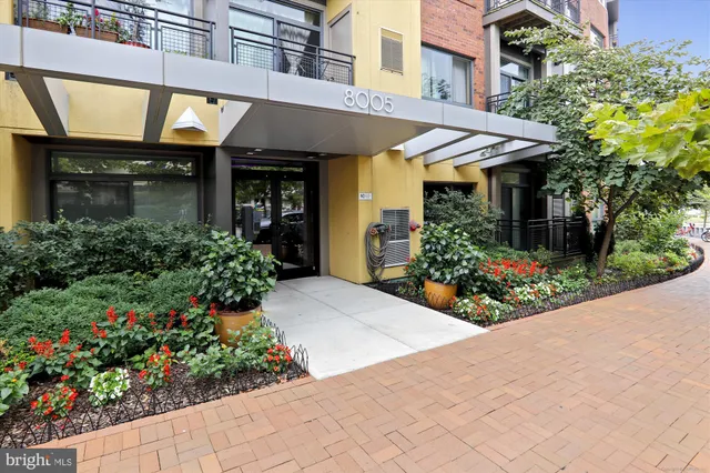 $349,900 | 8005 13th Street, Unit 411, Silver Spring, MD 20910