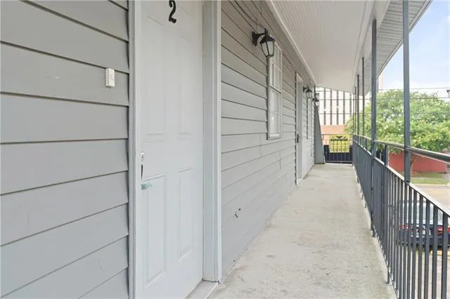$1,150 | 3531 Ridgelake Drive, Unit 1, Metairie, LA 70002