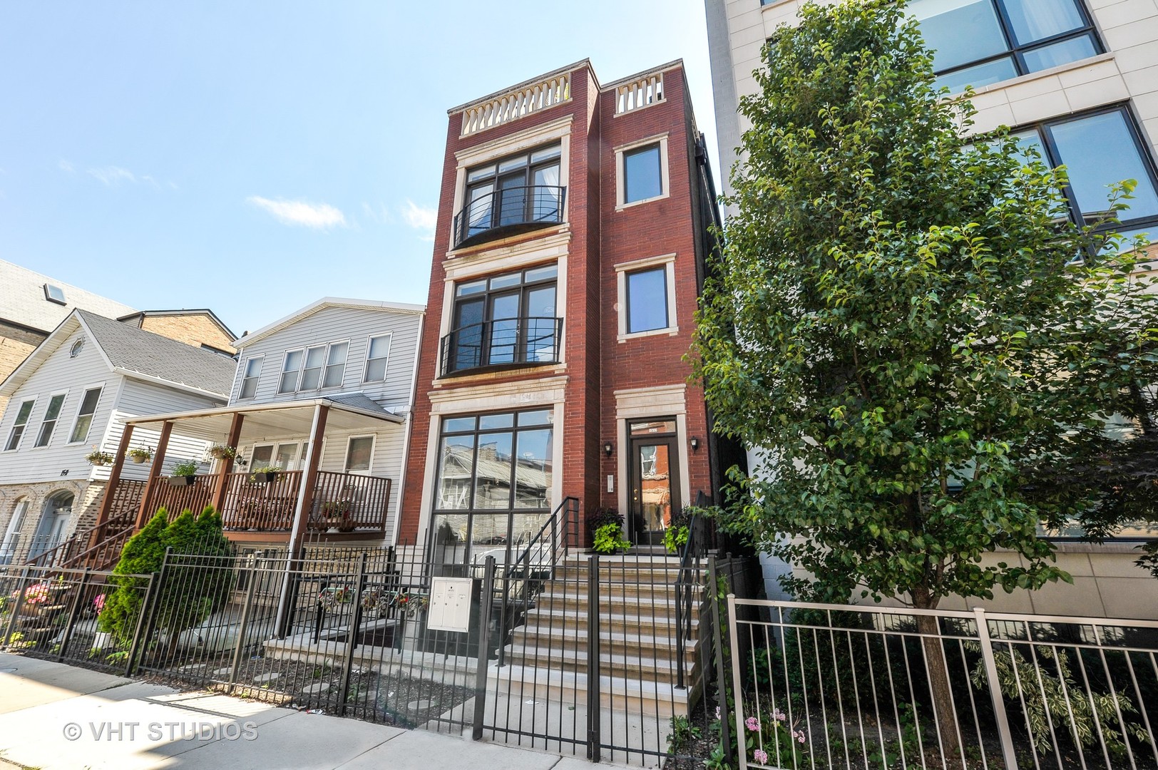 1517 West Fry Street, Unit 2 Chicago, IL 60642 - Photo 1 of 15