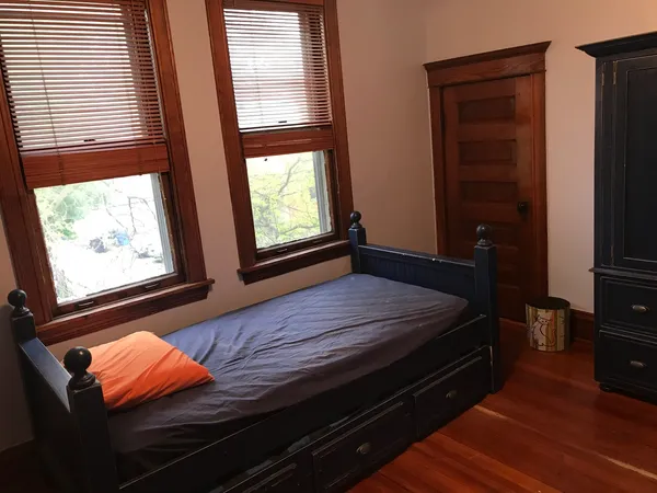 $4,500 | 2113 West Walton Street, Chicago, IL 60622
