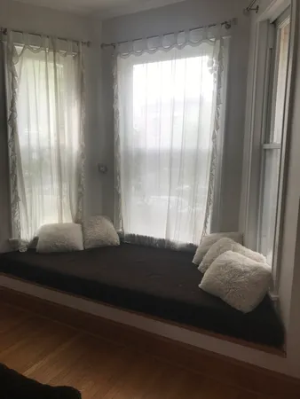 $4,500 | 2113 West Walton Street, Chicago, IL 60622