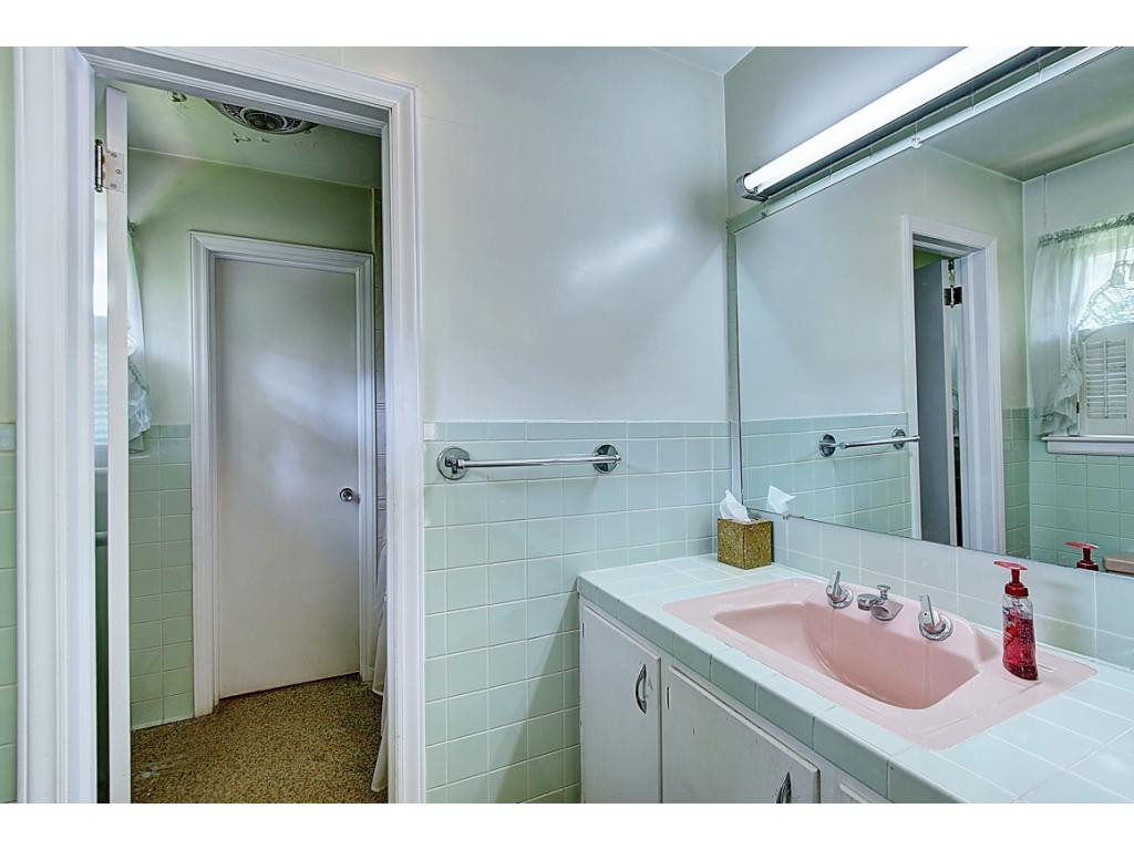 601 Orchard Road Elizabethton, TN 37643 - Photo 19 of 36 Photo 19