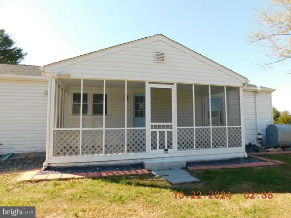 $2,300 | 13341 Latham Lane, Amissville, VA 20106