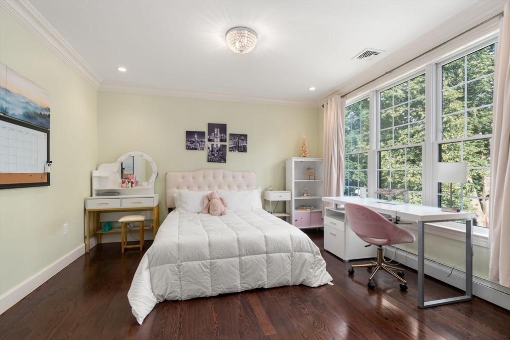 82 Brook Road Weston, MA 02493 - Photo 21 of 39