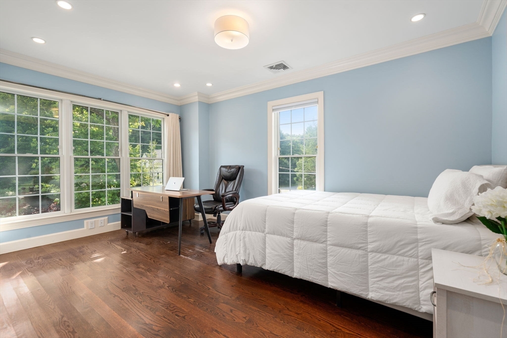 82 Brook Road Weston, MA 02493 - Photo 25 of 39