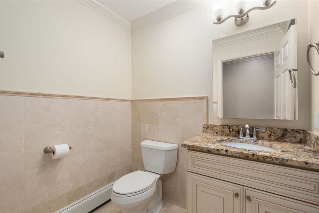 82 Brook Road Weston, MA 02493 - Photo 31 of 39
