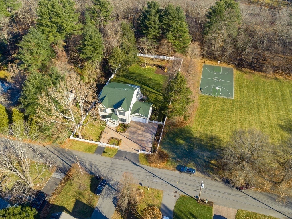 82 Brook Road Weston, MA 02493 - Photo 36 of 39