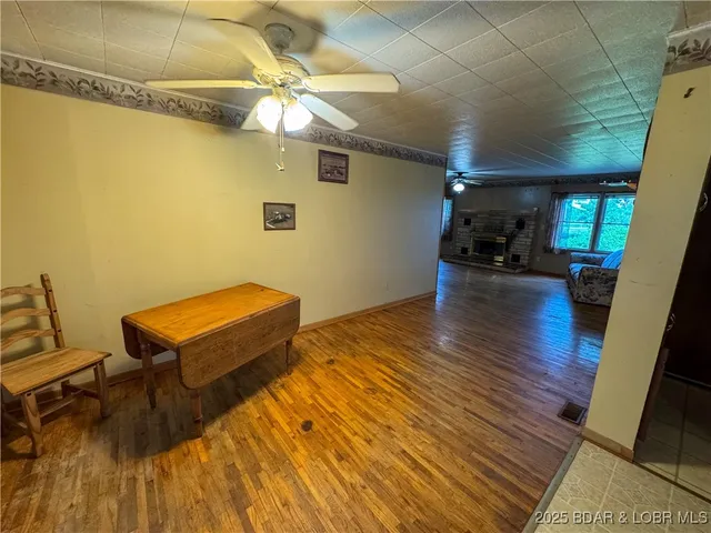 $423,900 | 15794 Hwy D, Versailles, MO 65084