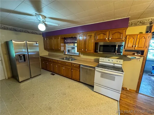 $423,900 | 15794 Hwy D, Versailles, MO 65084