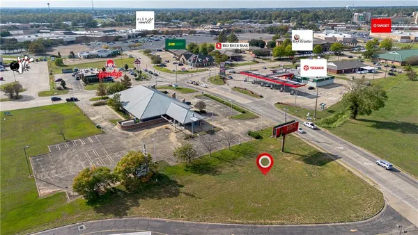 $79,100 | 2107 North Mall Drive, Alexandria, LA 71301