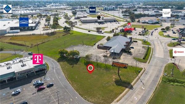 $79,100 | 2107 North Mall Drive, Alexandria, LA 71301