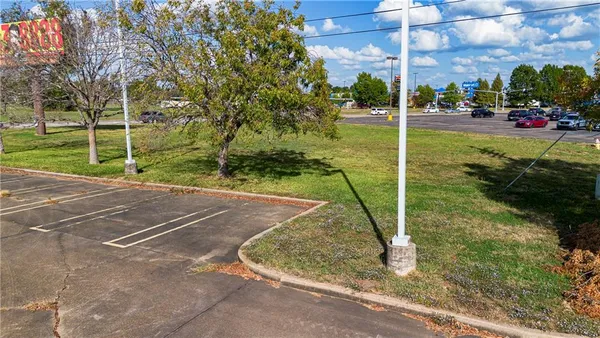$79,100 | 2107 North Mall Drive, Alexandria, LA 71301