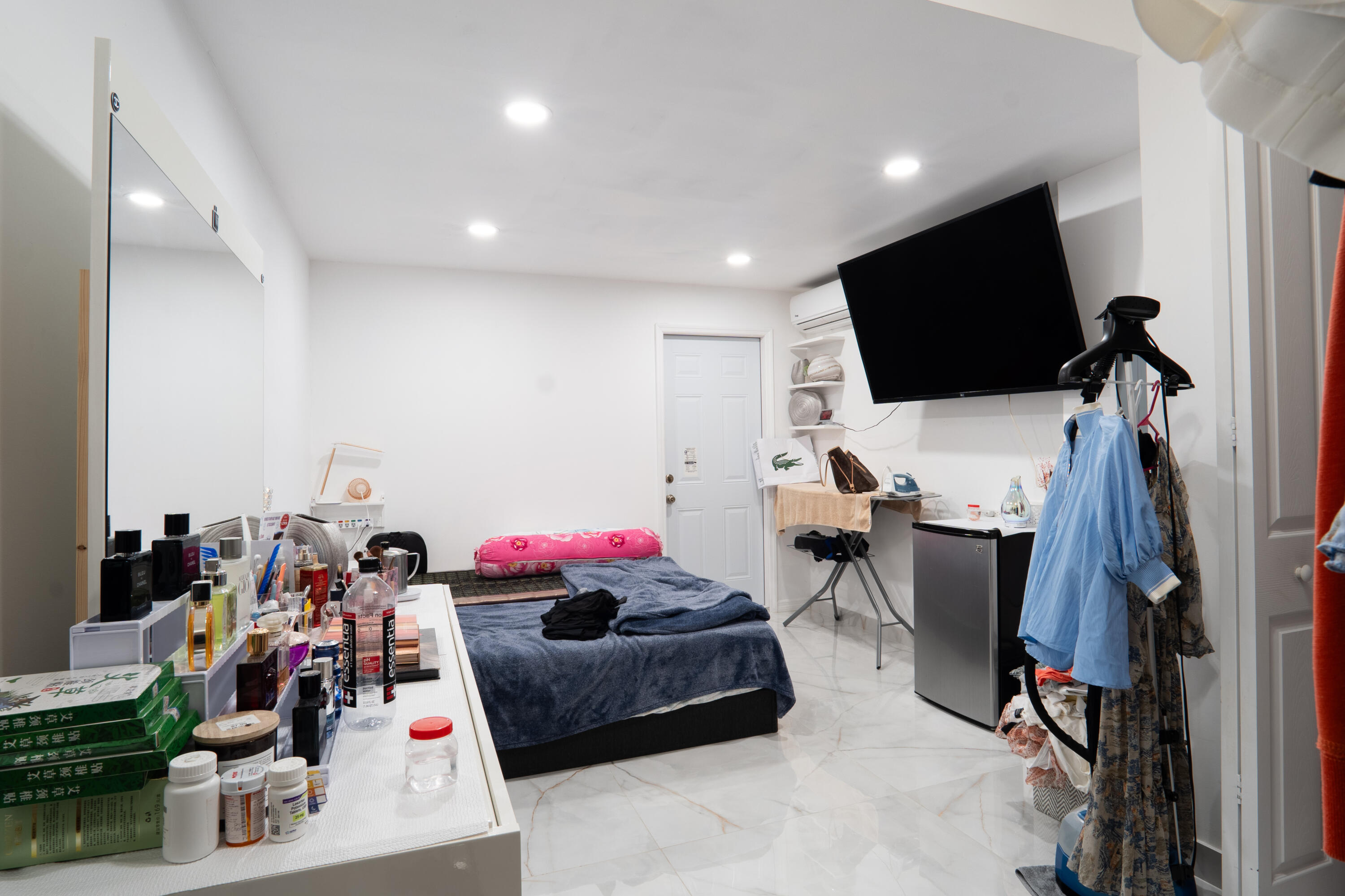 3573 Southwest 92nd Avenue Miramar, FL 33025 - Photo 14 of 24 a room with furniture and a flat screen tv