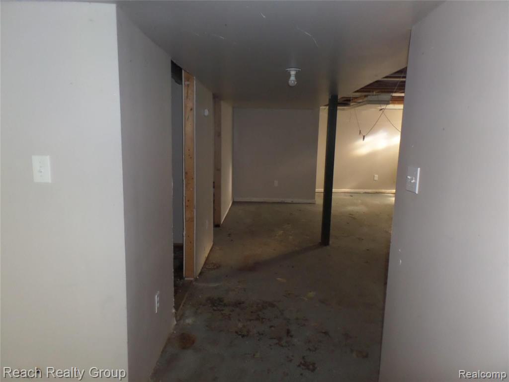 13517 Rutherford Street Detroit, MI 48227 - Photo 20 of 23