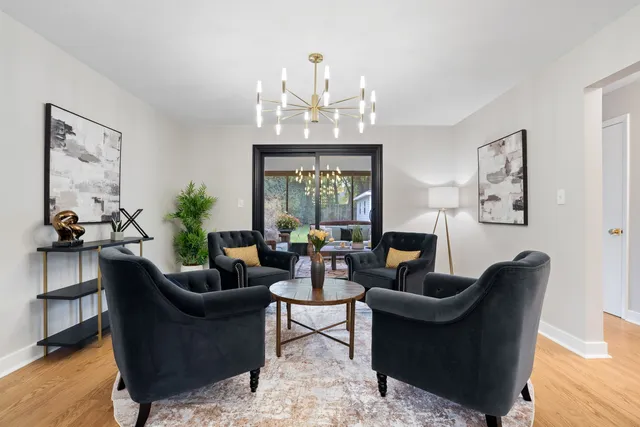 $995,000 | 215 45th Street, Western Springs, IL 60558