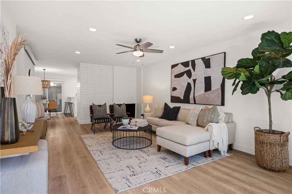 1200 Rutland Road, Unit 1 Newport Beach, CA 92660 - Photo 4 of 28 Gallery Image 4