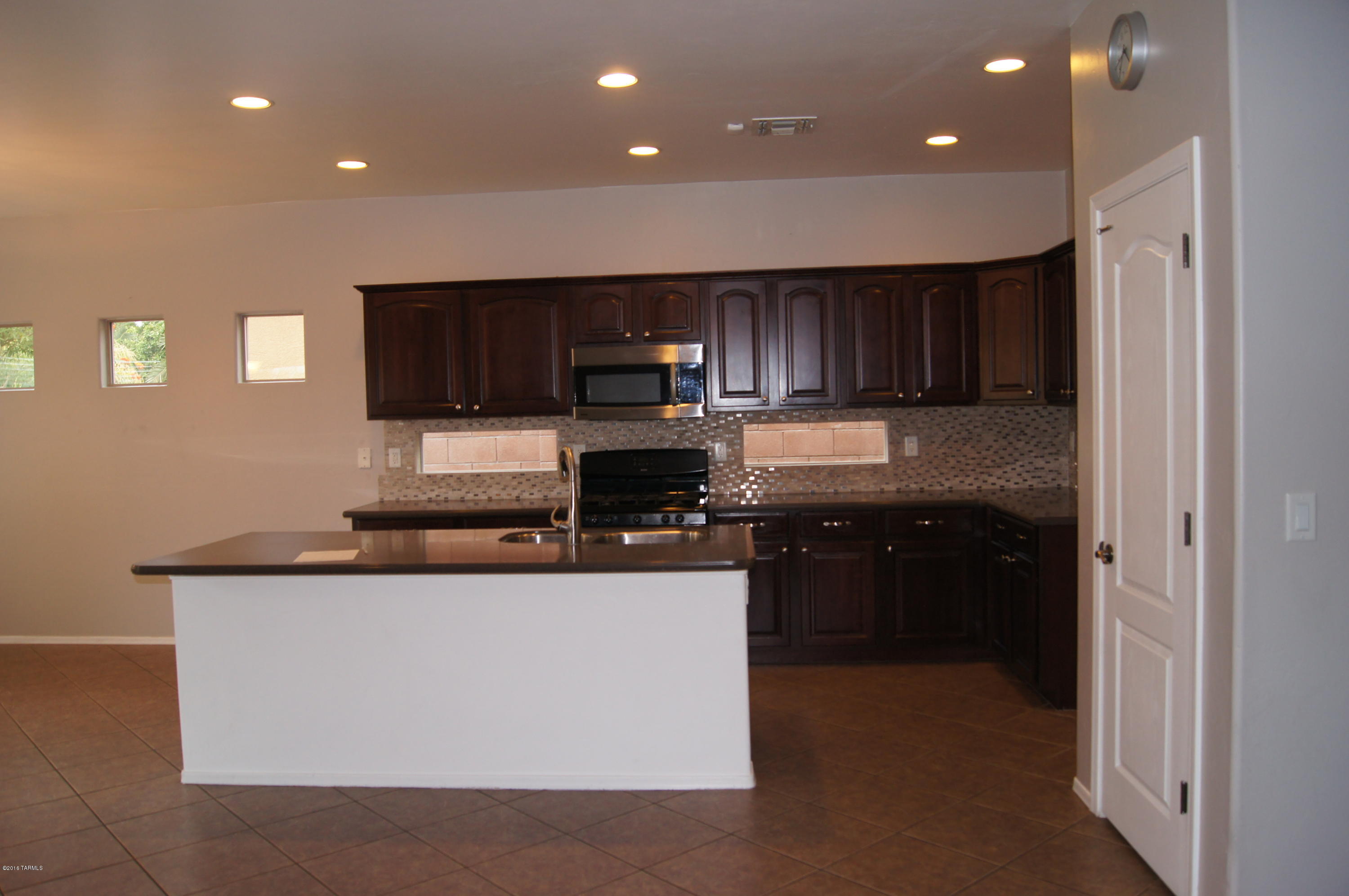 11745 North Sage Brook Road Tucson, AZ 85737 - Photo 10 of 27